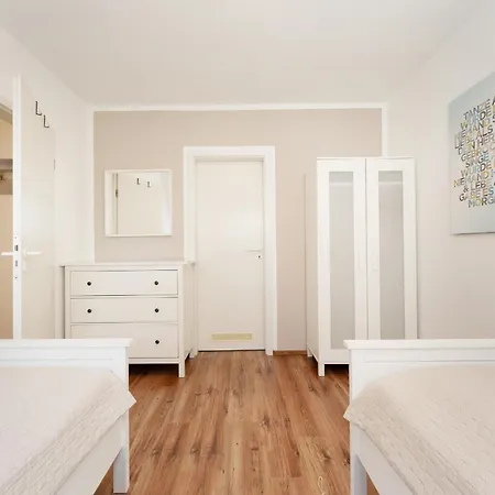 Strukkamp 4b Sonnen-oase * Fehmarn